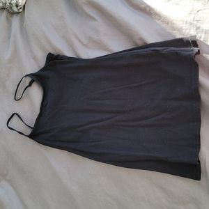 2/10$ black tank top